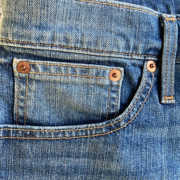 J. Crew Mid-rise denim short in Squash wash Raw Hem Size 29 - Picture 9 of 10